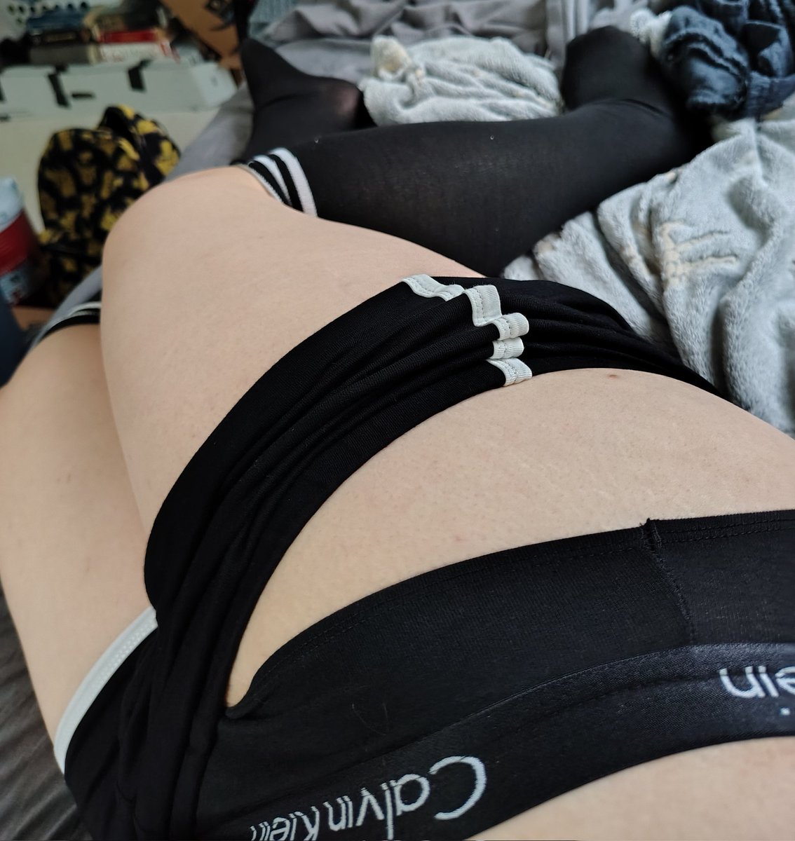 Who's having gay thoughts about me?