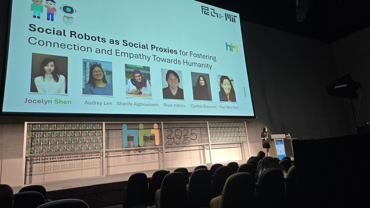 HRI_Conference's tweet image. The second parallel session of #HRI2025 is coming to a close! 🏁✨ Here’s a look at some moments from the Non-Verbal Communication & Emotion session—exploring how robots understand and express human emotions. 🤖💙
@medialab
Swipe for highlights! 📸 #RobotsForASustainableWorld