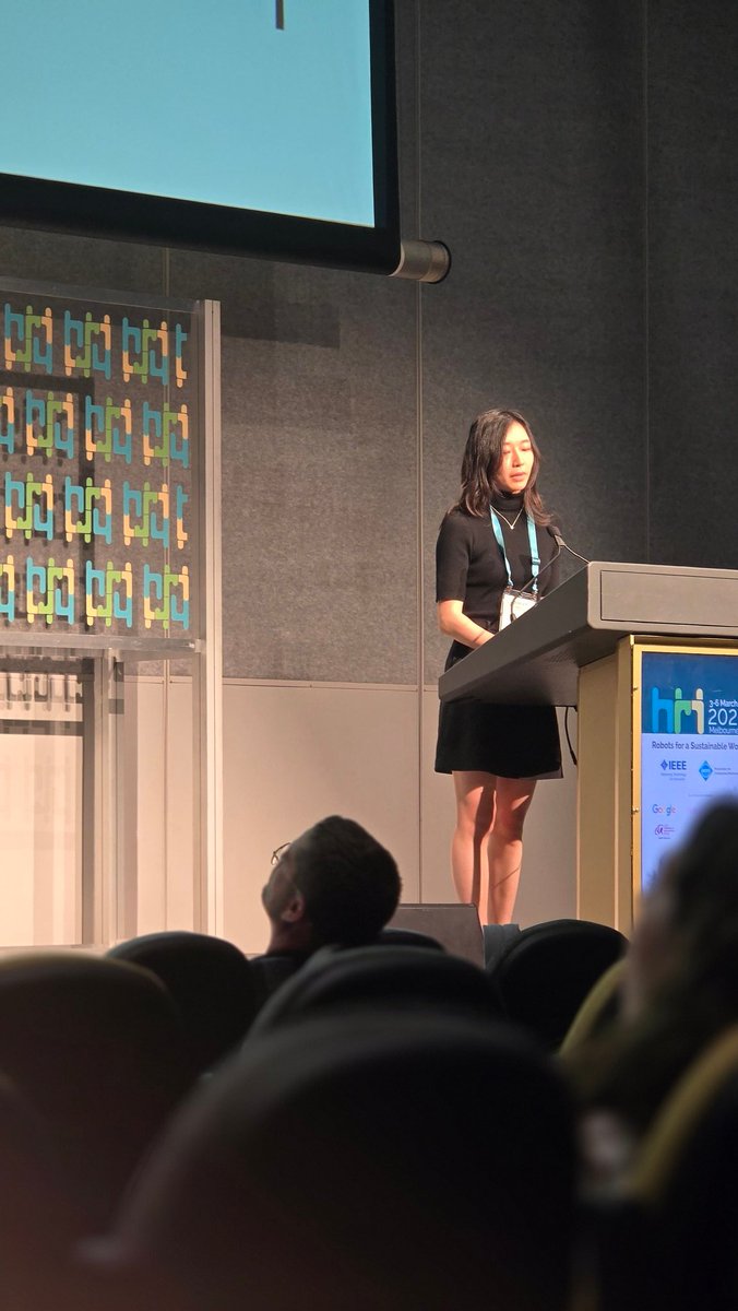 HRI_Conference's tweet image. The second parallel session of #HRI2025 is coming to a close! 🏁✨ Here’s a look at some moments from the Non-Verbal Communication & Emotion session—exploring how robots understand and express human emotions. 🤖💙
@medialab
Swipe for highlights! 📸 #RobotsForASustainableWorld