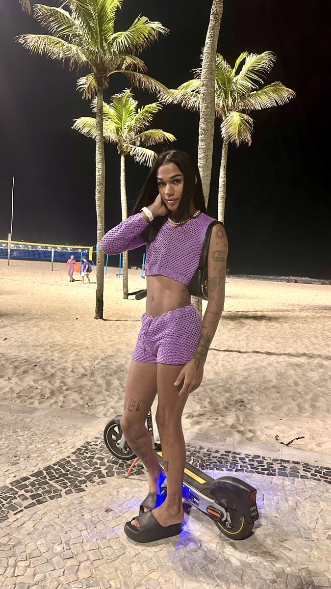 💋