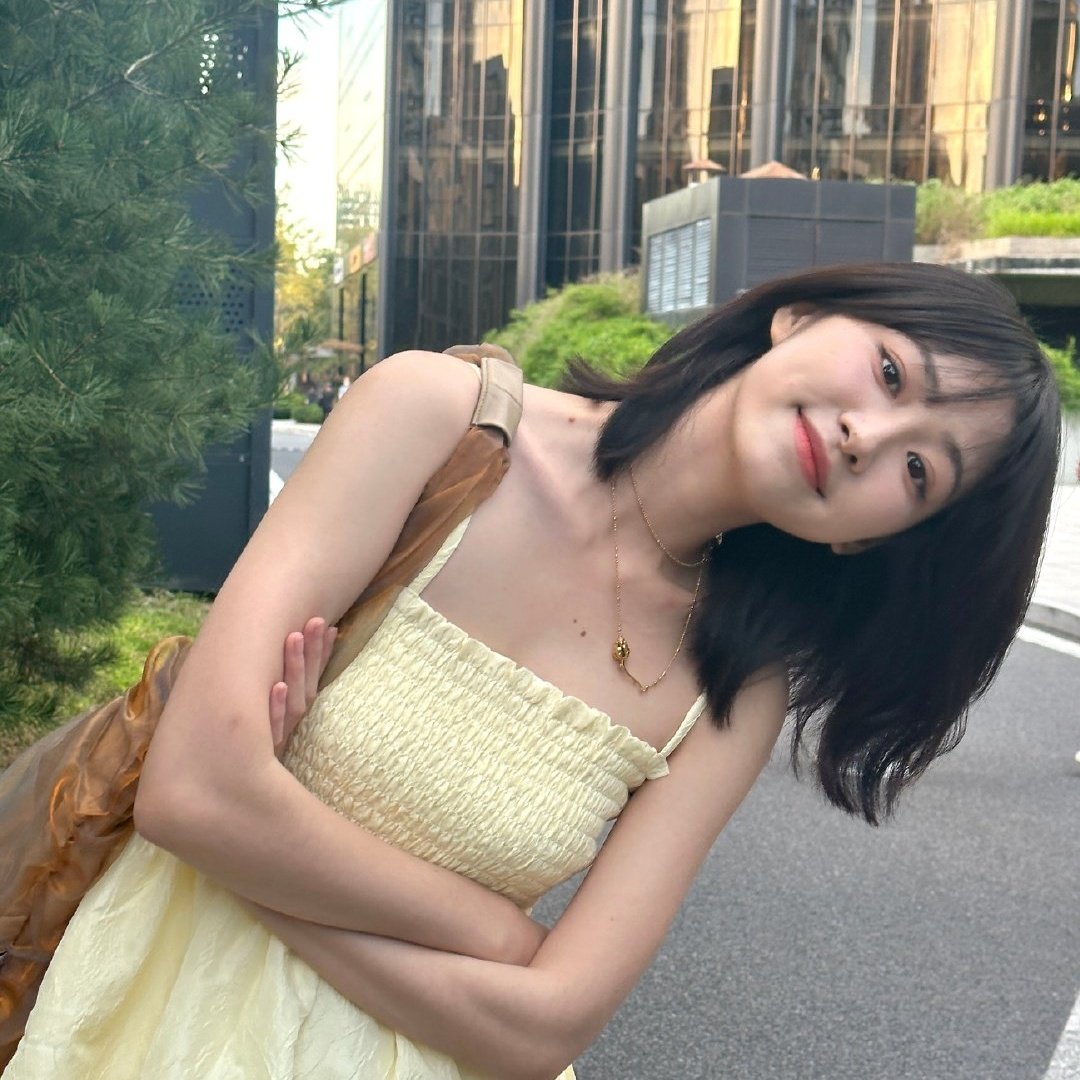 huanxichiis's tweet photo. extreme girlfriendism disorder

#yangxizi #杨肸子 https://t.co/XvH7qhOxdl