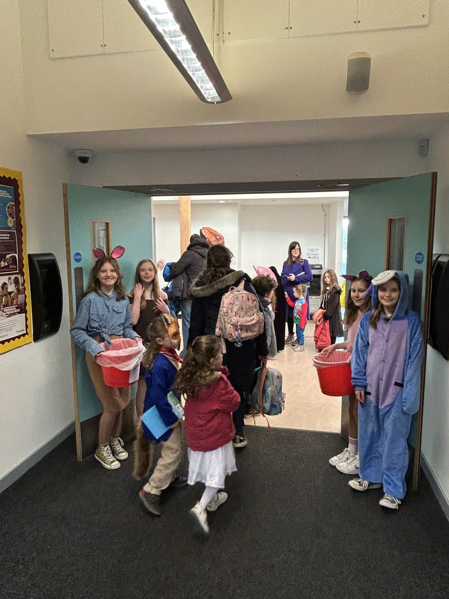 Busy Busy Big Bookie Breakfast! #worldbookday #alliteration #SBCWAY