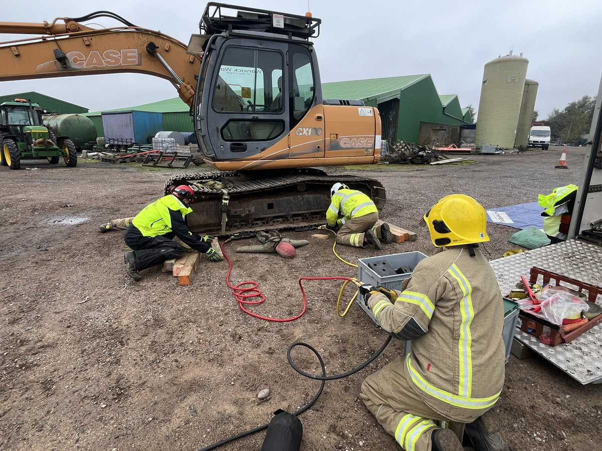 GLTechRescue's tweet image. Heavy Rescue Instructors (HRI) Course 2025
 
Are you and your FRS prepared for Heavy Rescue Incidents? 

GLTR Ltd is hosting a 10 day #sfj accredited HRI Course on the 13th-24th Oct at Waddington
 
gareth@gltechrescue.co.uk gltechrescue.co.uk

#heavyrescue #nfcc