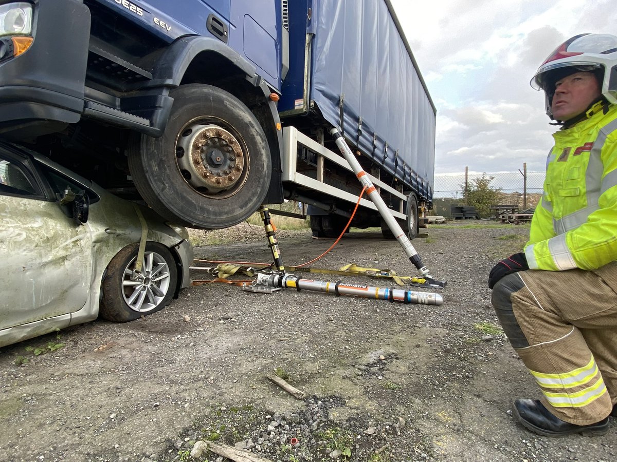 GLTechRescue's tweet image. Heavy Rescue Instructors (HRI) Course 2025
 
Are you and your FRS prepared for Heavy Rescue Incidents? 

GLTR Ltd is hosting a 10 day #sfj accredited HRI Course on the 13th-24th Oct at Waddington
 
gareth@gltechrescue.co.uk gltechrescue.co.uk

#heavyrescue #nfcc