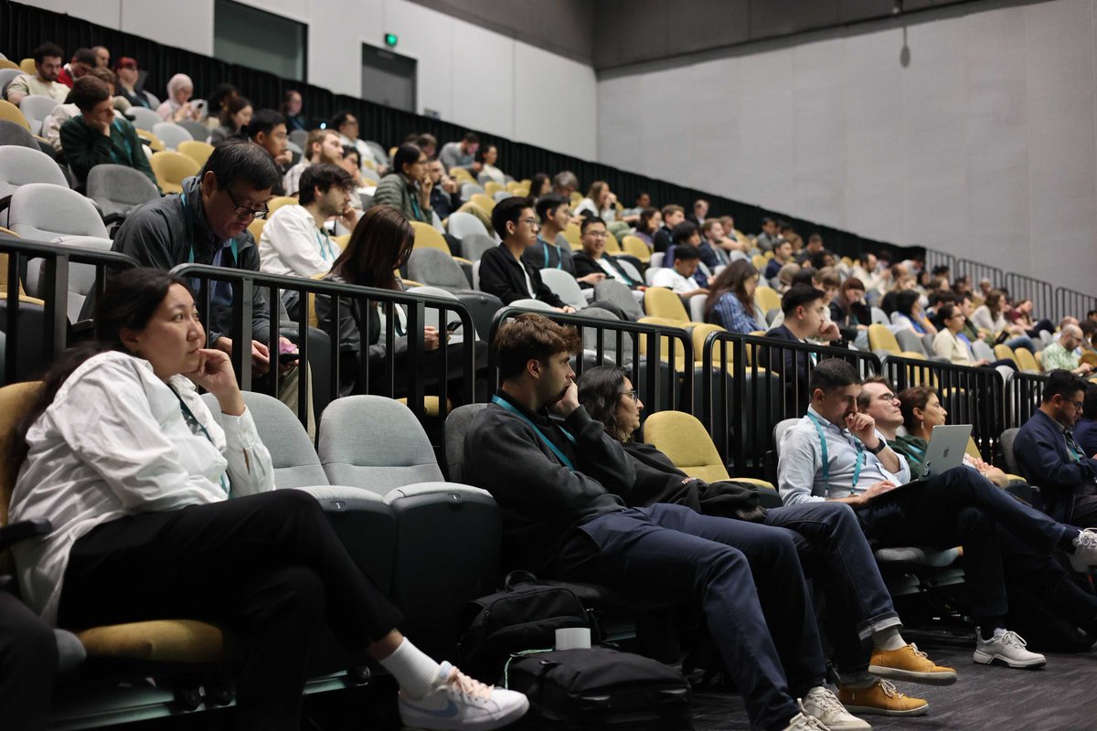HRI_Conference's tweet image. Happening now: Panel on Human-Robot Interaction for a Sustainable World! 🌍🤖
Joining us are Yolande Strengers, Kate Tsui, and Maja Matarić, with Tom Williams moderating the discussion.
#HRI2025 #RobotsForASustainableWorld