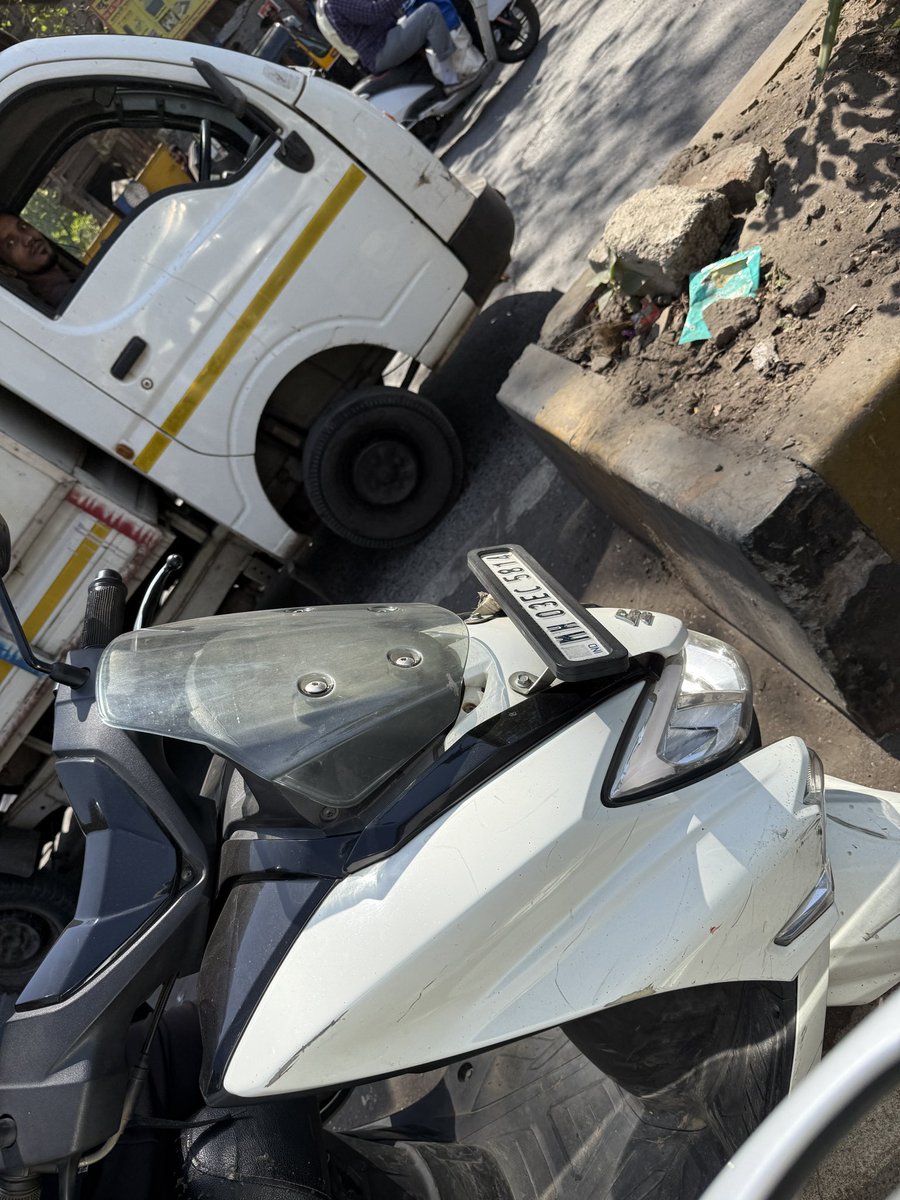Urich (@kamathurich) on Twitter photo Need urgent 🚨 Action <a href="/MTPHereToHelp/">Mumbai Traffic Police</a> <a href="/MumbaiPolice/">मुंबई पोलीस - Mumbai Police</a> these bike rider riding on wrong side on LBS Marg Ghatkoper West , Number - MH03 EC 5814 , when I was not moving my car and told them to go from the proper side threatening to kill me , #MNCDFflyingSquad Need urgent 🚨 Action <a href="/MTPHereToHelp/">Mumbai Traffic Police</a> <a href="/MumbaiPolice/">मुंबई पोलीस - Mumbai Police</a> these bike rider riding on wrong side on LBS Marg Ghatkoper West , Number - MH03 EC 5814 , when I was not moving my car and told them to go from the proper side threatening to kill me , #MNCDFflyingSquad