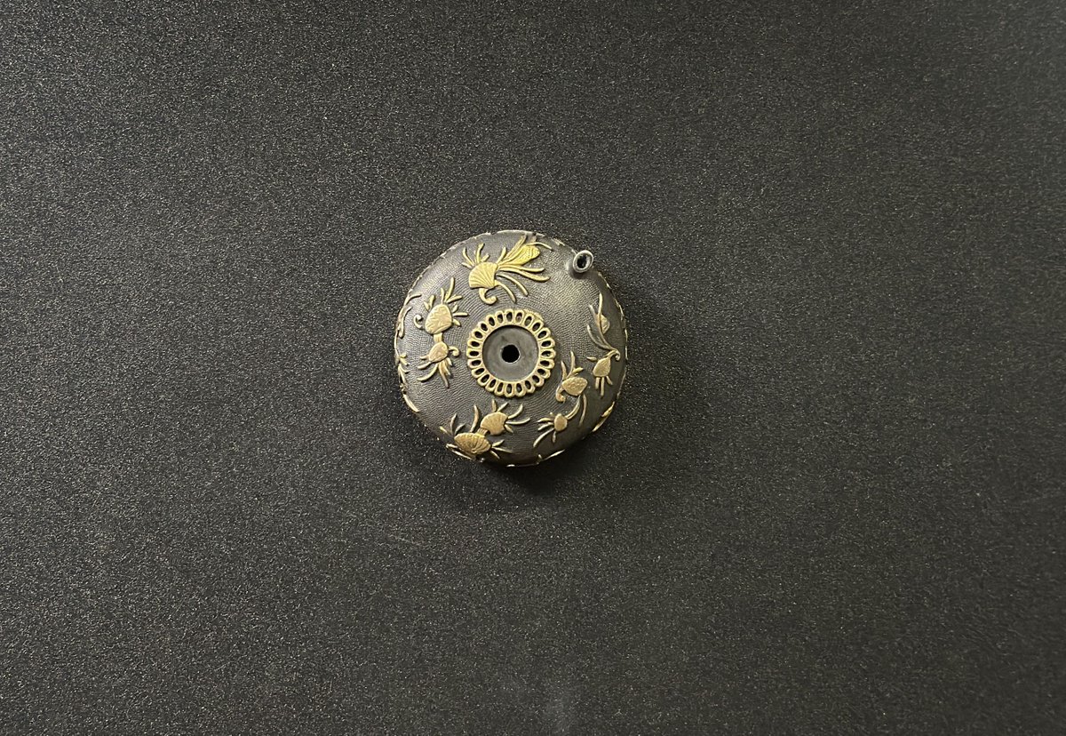 hareitiba's tweet photo. SUITEKI
Sterling silver
water pot gold inlay stationery
New Arrivals!!
Item no 【Y8633】
#japaneseantique #sterlimgsilver #suiteki #stationery #waterpot https://t.co/v8cmbYrn1k