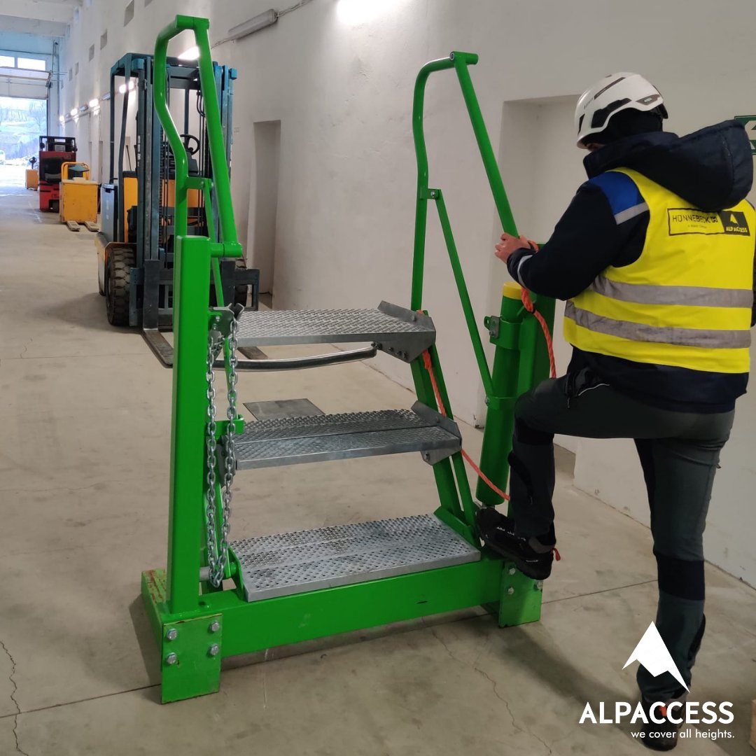 We say yes to challenges because it is a way for us to learn and grow.
AlpAccess We cover all heights.