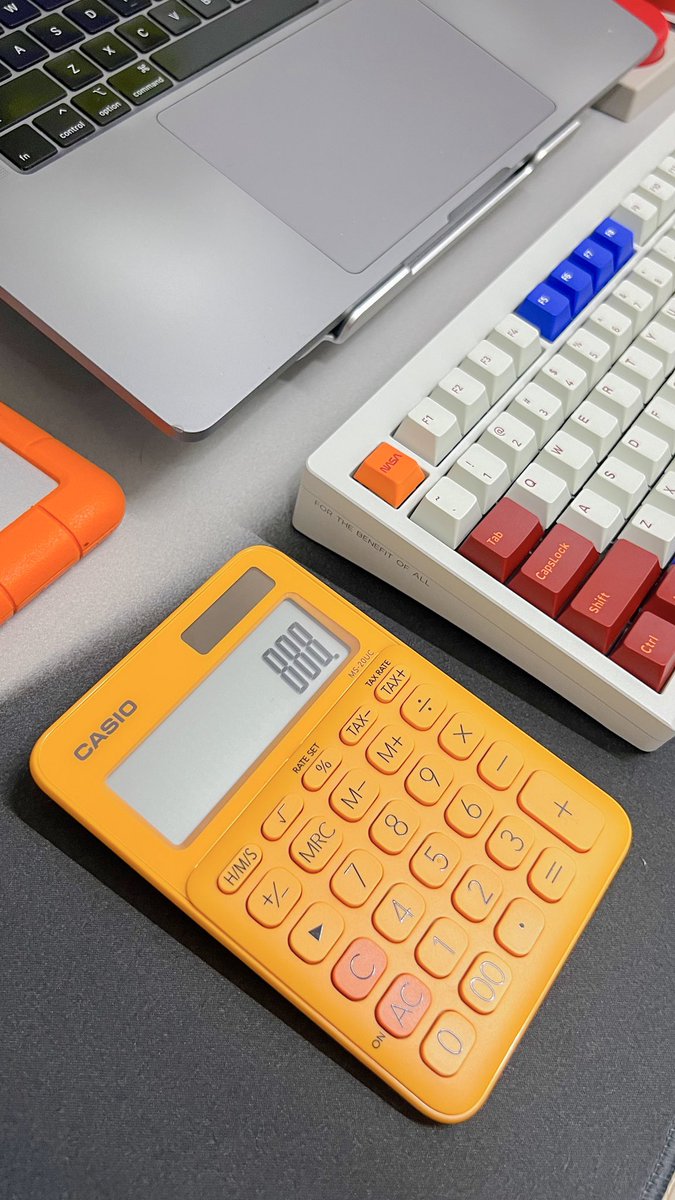 himassaspace's tweet photo. The details of new gear

#device #studiolife #mechanicalkeyboard https://t.co/4TTa3DRG6m