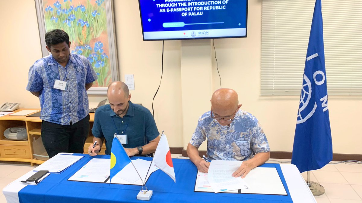 📢 Palau &amp; IOM, with funding from <a href="/JapanGov/">The Gov't of Japan</a>, launched a 3-year e-Passport project. This will enhance border security with machine-readable passports containing biometric data. 

Together, we are ensuring a safer and more connected future for Palau! 🌐🤝
#BorderManagement