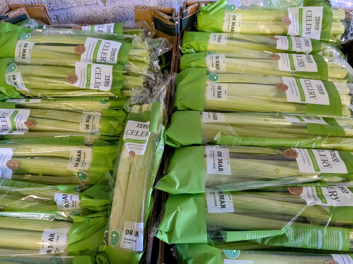 We have plenty of celery this week and bakery products available for free as part of a pantry shop. We are at <a href="/ParkFarmACYP/">Park Farm Community Centre</a> today from 10 am until 12 noon.
 We always welcome new members and look forward to seeing our existing members return.

#StHelensTogether

<a href="/HSHVCA/">HSHVCA</a>