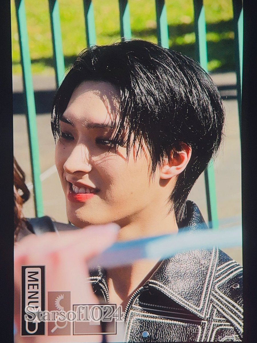 Starsof1024's tweet image. 250306

 송͛민͛기͛ 잘했어요!!! 

#민기 #MINGI #에이티즈 #SONGMINGI #송민기 #ParisFashionWeek2025 @OffWht