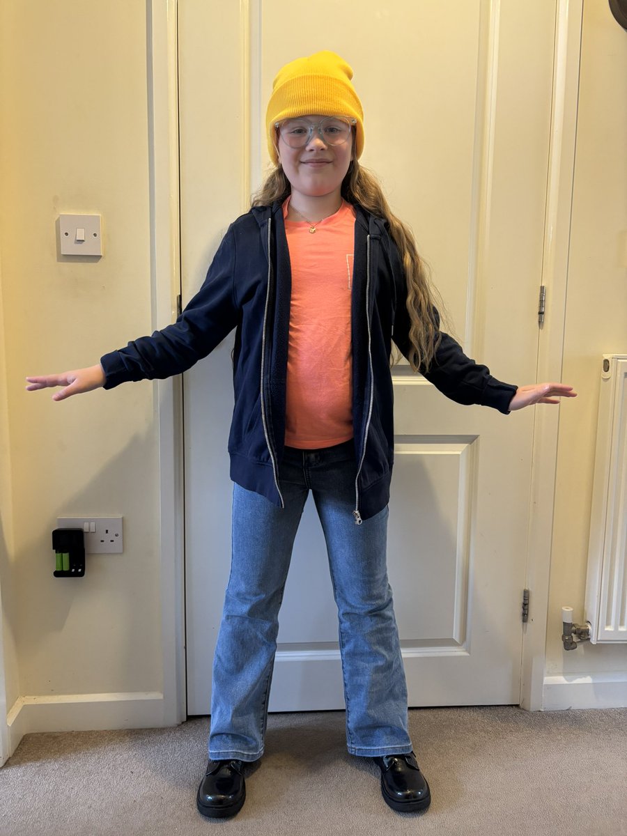 Sally Henley tweet media