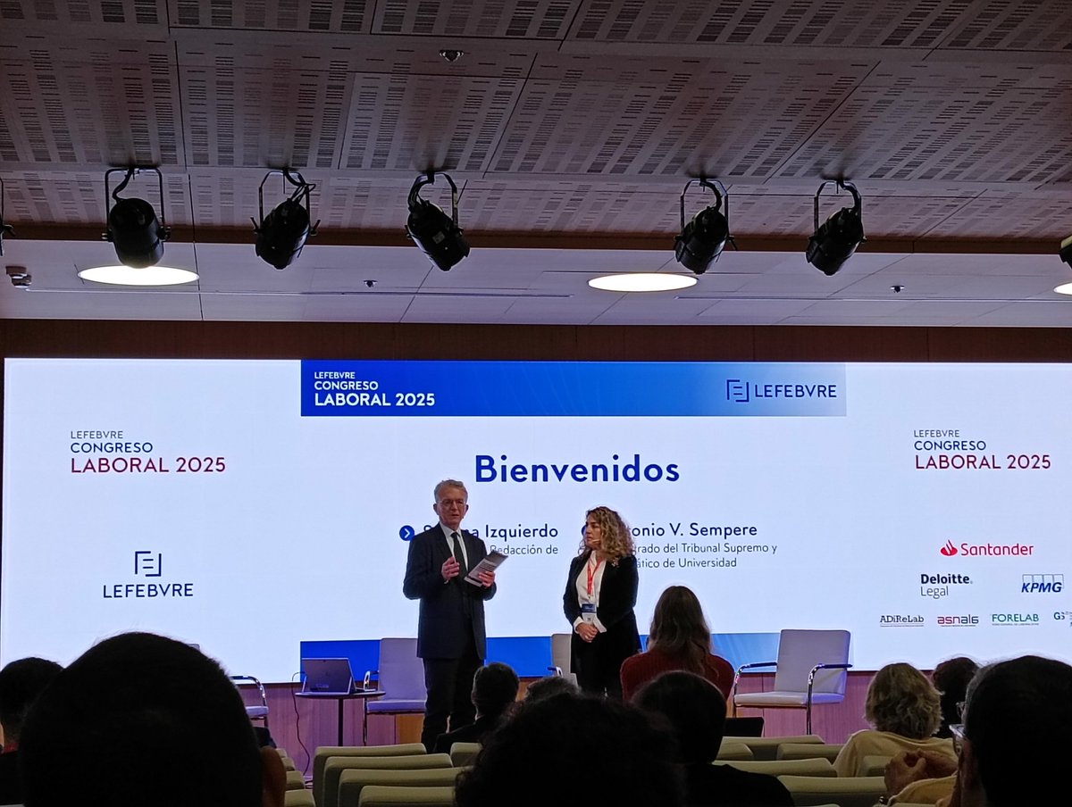 En la apertura del Congreso Laboral 2025 Lefebvre escuchando las palabras de bienvenida de Antonio V. Sempere y  Susana Izquierdo #CongresoLaboral2025 <a href="/Lefebvre_ES/">Lefebvre</a>