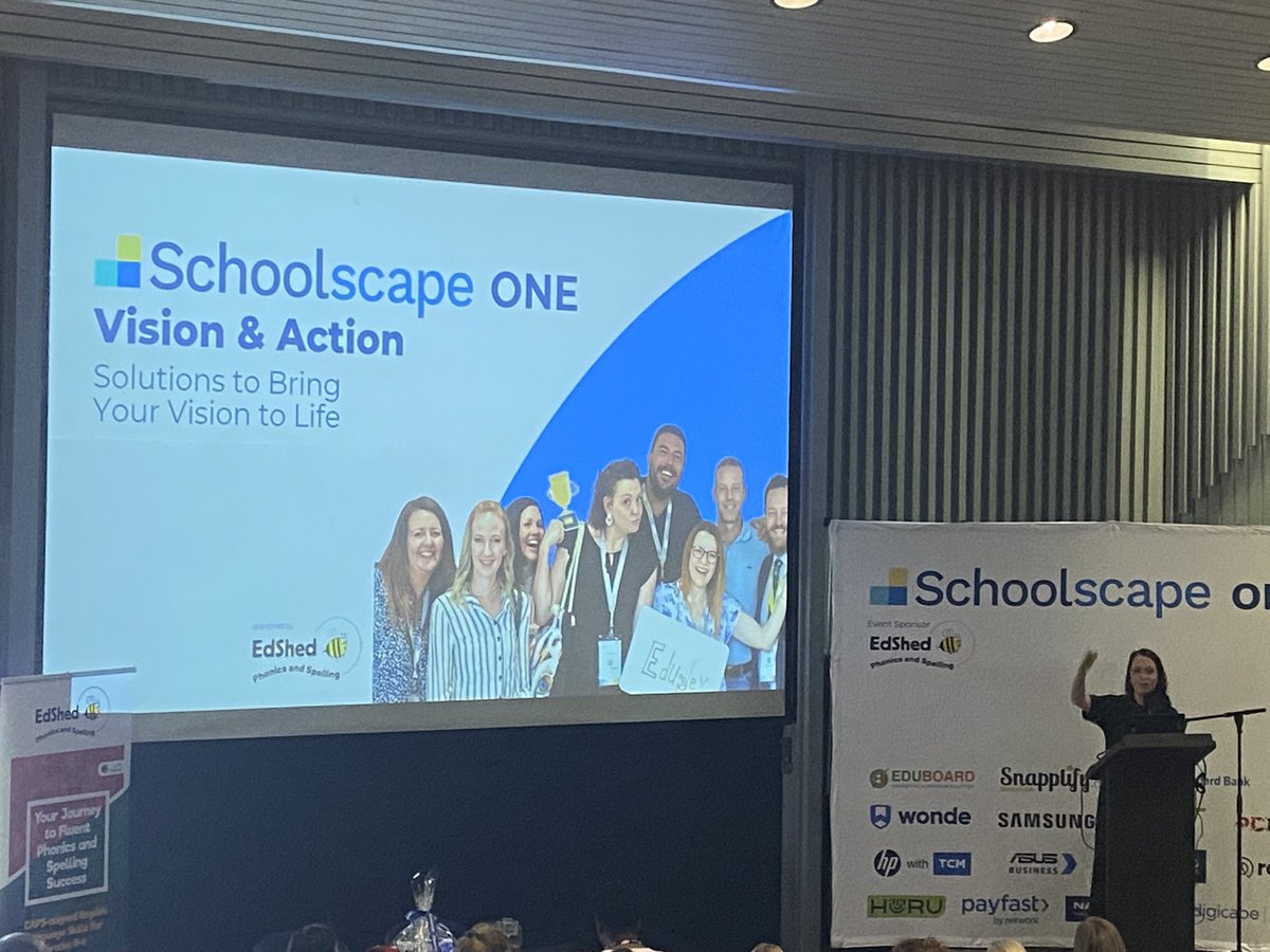 Great insights emerging from this incredible education meet-up! <a href="/SchoolscapeLive/">Schoolscape</a> is helping schools to turn ideas into impactful solutions!