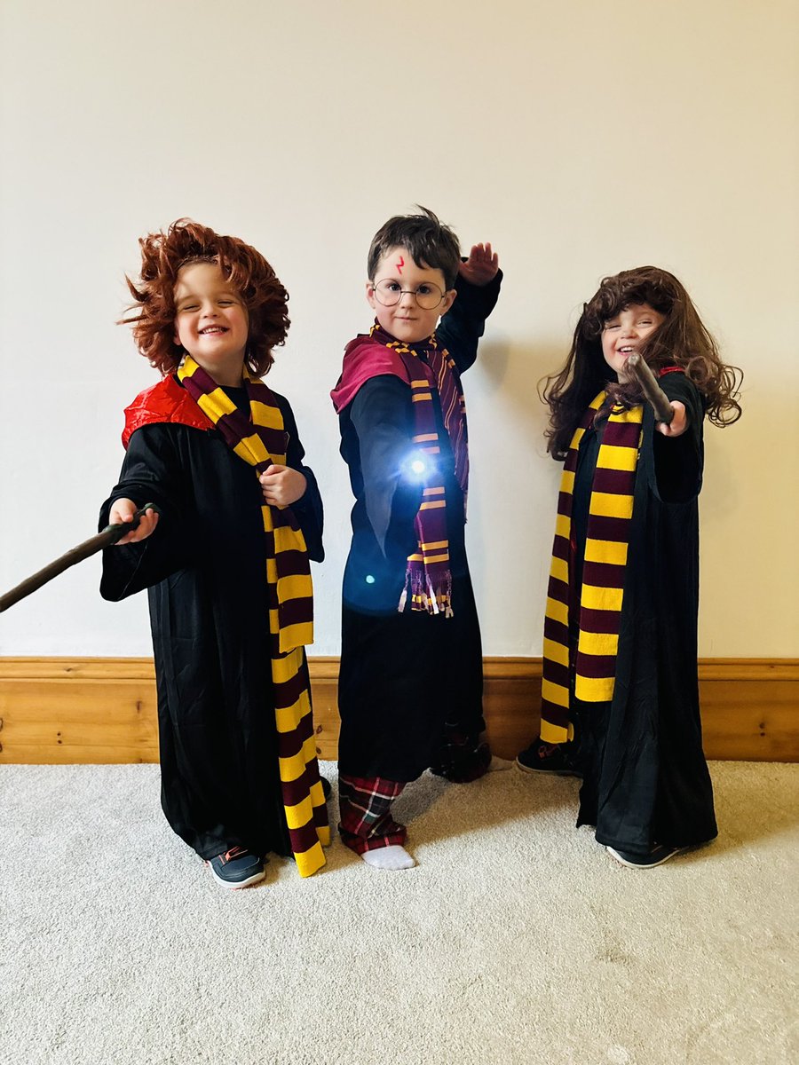 Wishing everyone a magical #worldbookday2025 @ElieStreet <a href="/NotreDamePri/">Notre Dame Primary</a>