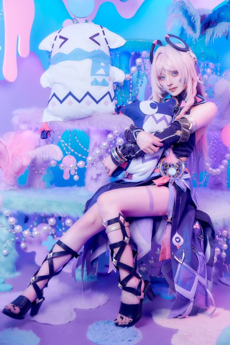 Twitterのコスプレ画像23