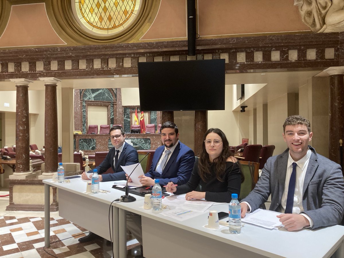 El Club de Debate UCAM, preparado para el Gran Debate en la Asamblea Regional con motivo del Día de la Mujer…
