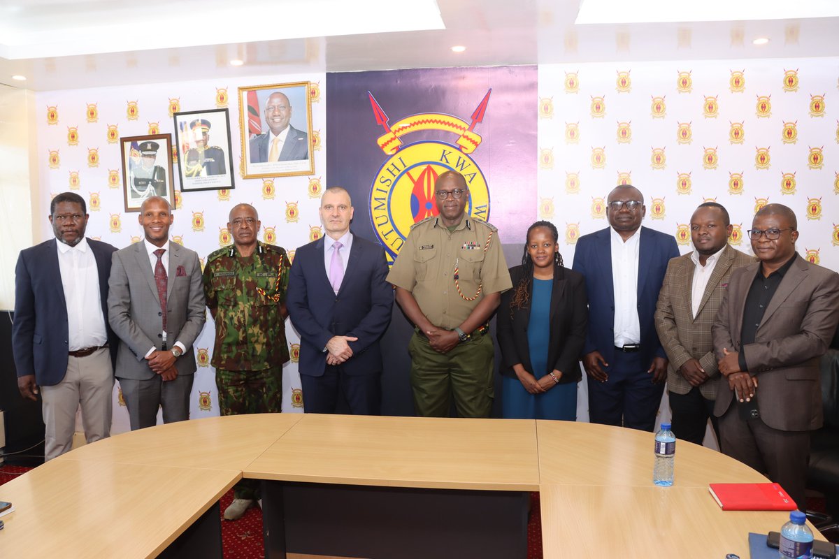 knrakenya's tweet photo. The visiting experts, alongside KNRA Director of Nuclear Security Isaac Mundia &amp; Licensing Deputy Director Michael Atogo, later visited Vigilance House where they held talks with Deputy Inspector General of Police, Eliud Lagat https://t.co/UnrhlhW0ER