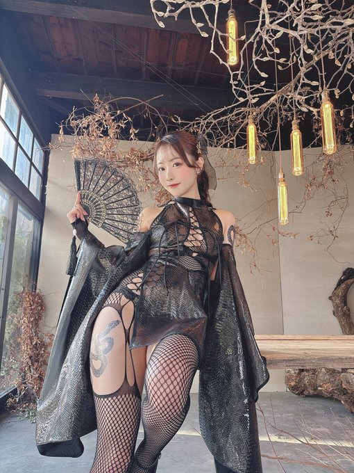 Twitterのコスプレ画像17