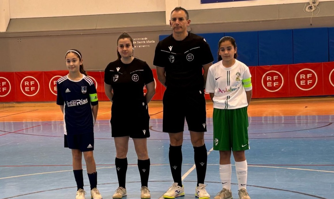 RFAF's tweet photo. 🏆 Campeonato de España de Selecciones Autonómicas @FutSalRFEF

🔛🔴 𝗖𝗼𝗺𝗶𝗲𝗻𝘇𝗮 𝗲𝗹 𝗽𝗮𝗿𝘁𝗶𝗱𝗼
⚔️ #AndaluzaSub12FSF 🆚 @futgal 

🔜 A las 12:00 será el turno de la #AndaluzaSub14FSF

📺 En directo en el canal 1⃣ de #RFAFtv
📲 Descarga GRATIS RFAFtv en tu móvil o tablet
👉 https://t.co/l8rVHe54kO

💟 #FutsalRFAF #AndaluzaSub12FSF #AndaluzaSub14FSF