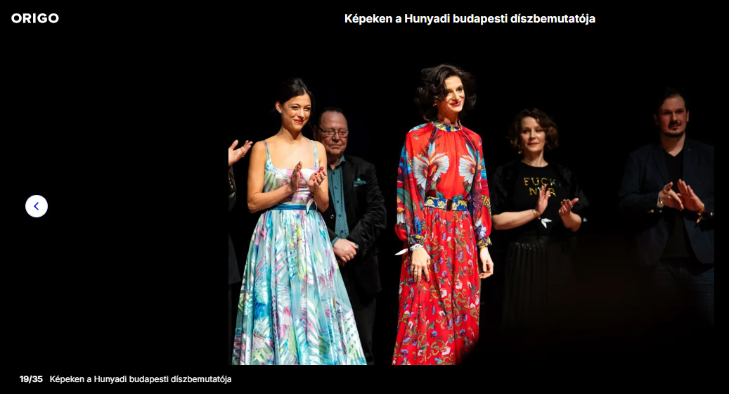 Az Origón még mindig kint van a fotó Ruttkay Zsófia FUCK NER feliratú pólójáról, amit a Hunyadi-sorozat tegnapi díszbemutatóján viselt a Müpában.