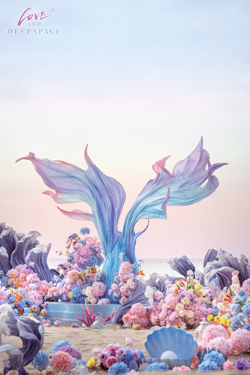 Love_Deepspace's tweet photo. [Homeward Fins] Rafayel's Birthday Immersive Video Captured Moments📷

Where twilight meets the waves, a thousand colors of the world are captured in this fleeting moment.

The ocean will remember the beauty of this day.
Like the setting sun, the moments frozen in time will never fade.

#LoveandDeepspace #Rafayel #HBDRafayel