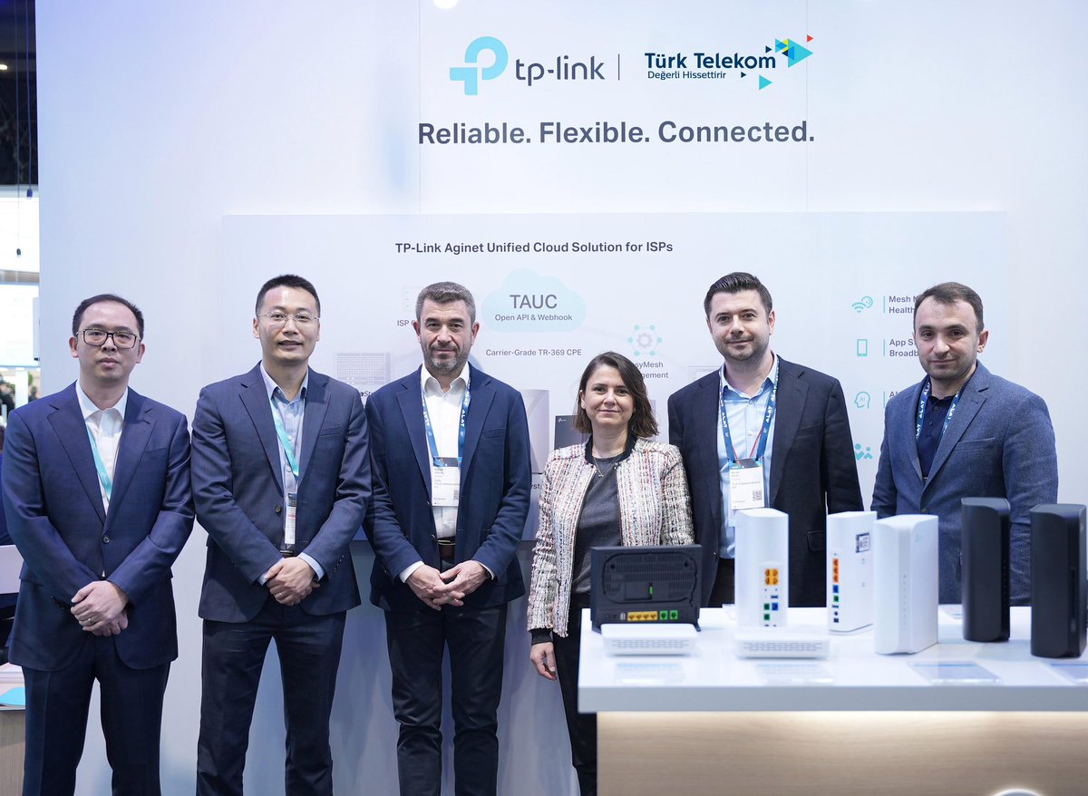 Türkiye’nin dijital dönüşümüne öncülük eden Türk Telekom, kullanıcılarını yeni nesil teknolojilerle buluşturmak üzere öncü adımlar atıyor. 

GSMA Dünya Mobil Kongresi’nde akıllı ev ve ağ ürünleri üreticisi TP-Link ile iş birliğini açıklayan Türk Telekom, çok daha yüksek bir