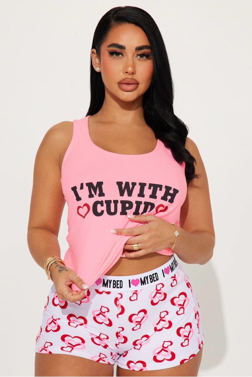 Yiniobasi's tweet photo. Lounge wear available in all sizes 
13,500🛍️🛍️🛍️ https://t.co/toc96K9BRq