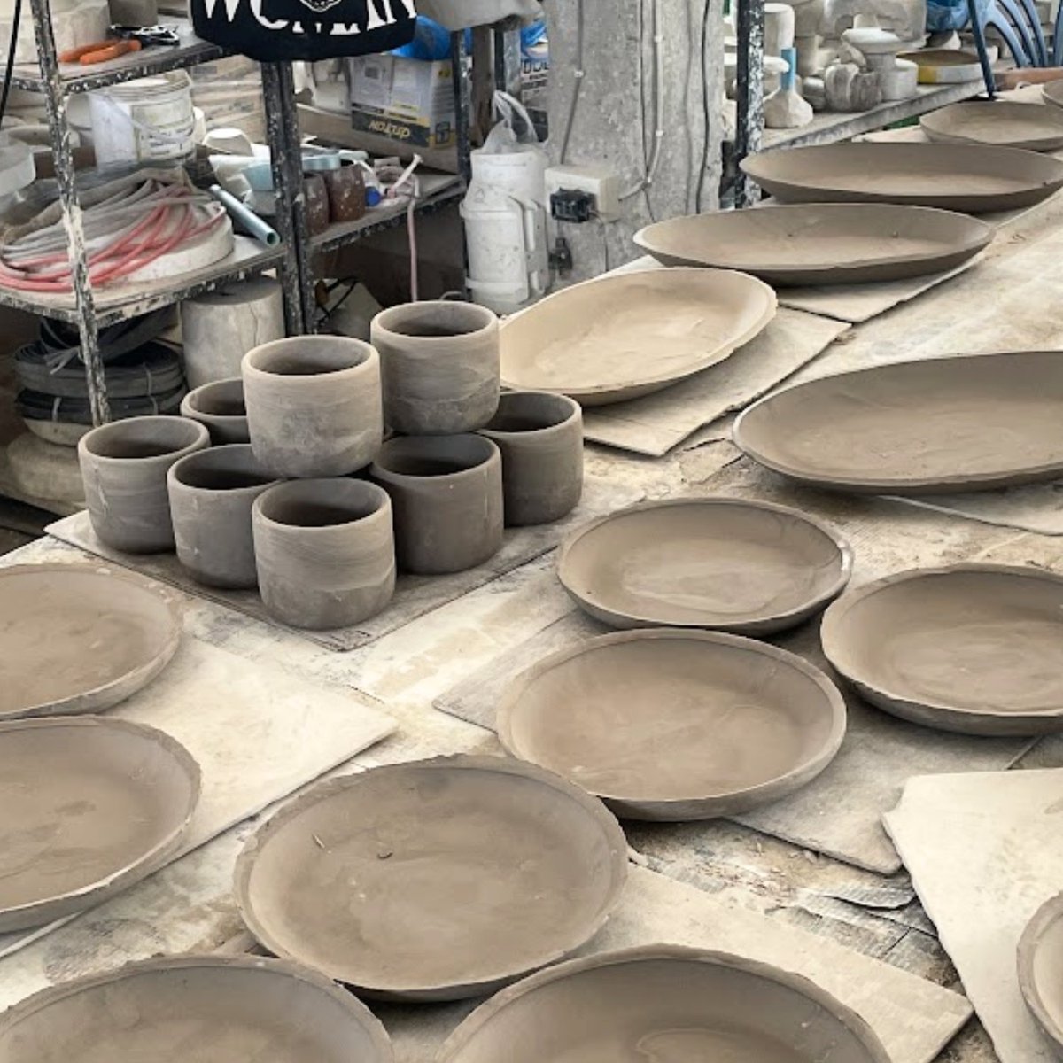 Pankesum's tweet image. Hand-carved with precision ✨🏺 Every ceramic piece is crafted with care for a unique touch! 🎨👐
.
🛒 Visit our online store : amazon.com/roro
.
.
#HandmadeCeramics #ClayArt #PotteryProcess #ArtisanCraft #CeramicStudio #HandcraftedDesign #MadeWithClay #PotteryLovers