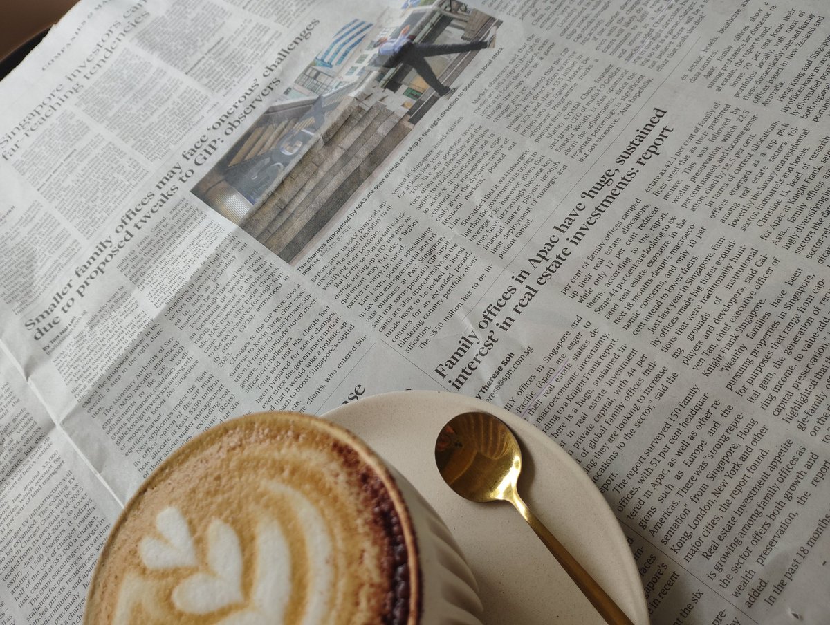 新加坡🇸🇬家办在2020年到2024年之间从400家增长到了2000家，投资的主要标的还是房产为主。虽然政府有意活跃新加坡股市，但……