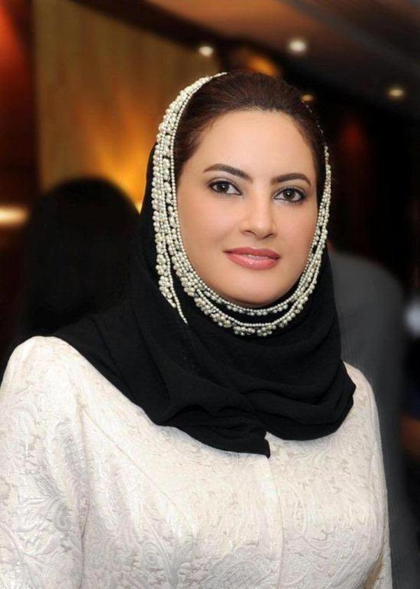 🔴ورد الآن
مرسومٌ سُلطانيٌّ.. تعيينُ ميثاء بنت سيف بن ماجد المحروقية سفيرة سلطنة عُمان لدى جمهورية ألمانيا الاتحادية سفيرةً فوق العادة ومفوّضة غير مقيمة لدى أوكرانيا.