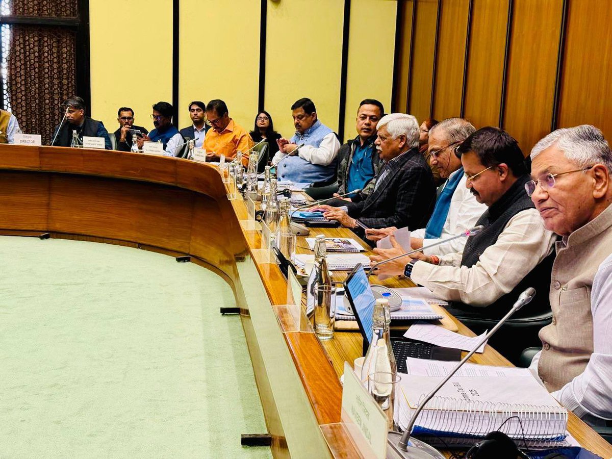 PandaJay's tweet image. Chaired the meeting of the Select Committee of Lok Sabha to examine the Income-Tax Bill 2025, where representatives from the Institute of Chartered Accountants of India (ICAI) and Ernst &amp;amp; Young (EY) presented their views.

@nishikant_dubey @ppchaudharybjp  @supriya_sule…