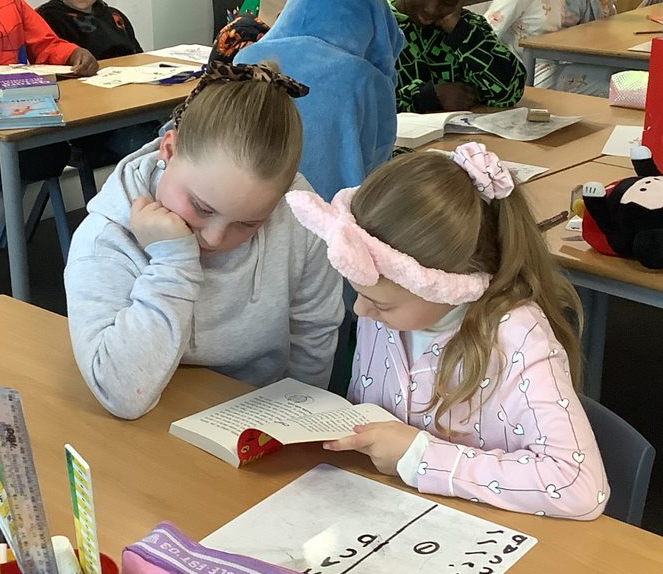 StJosephsRCHW's tweet photo. We loved our class reading swap in Classes 8 and 12. #worldbookday #JohReading https://t.co/gHgrZgXHds