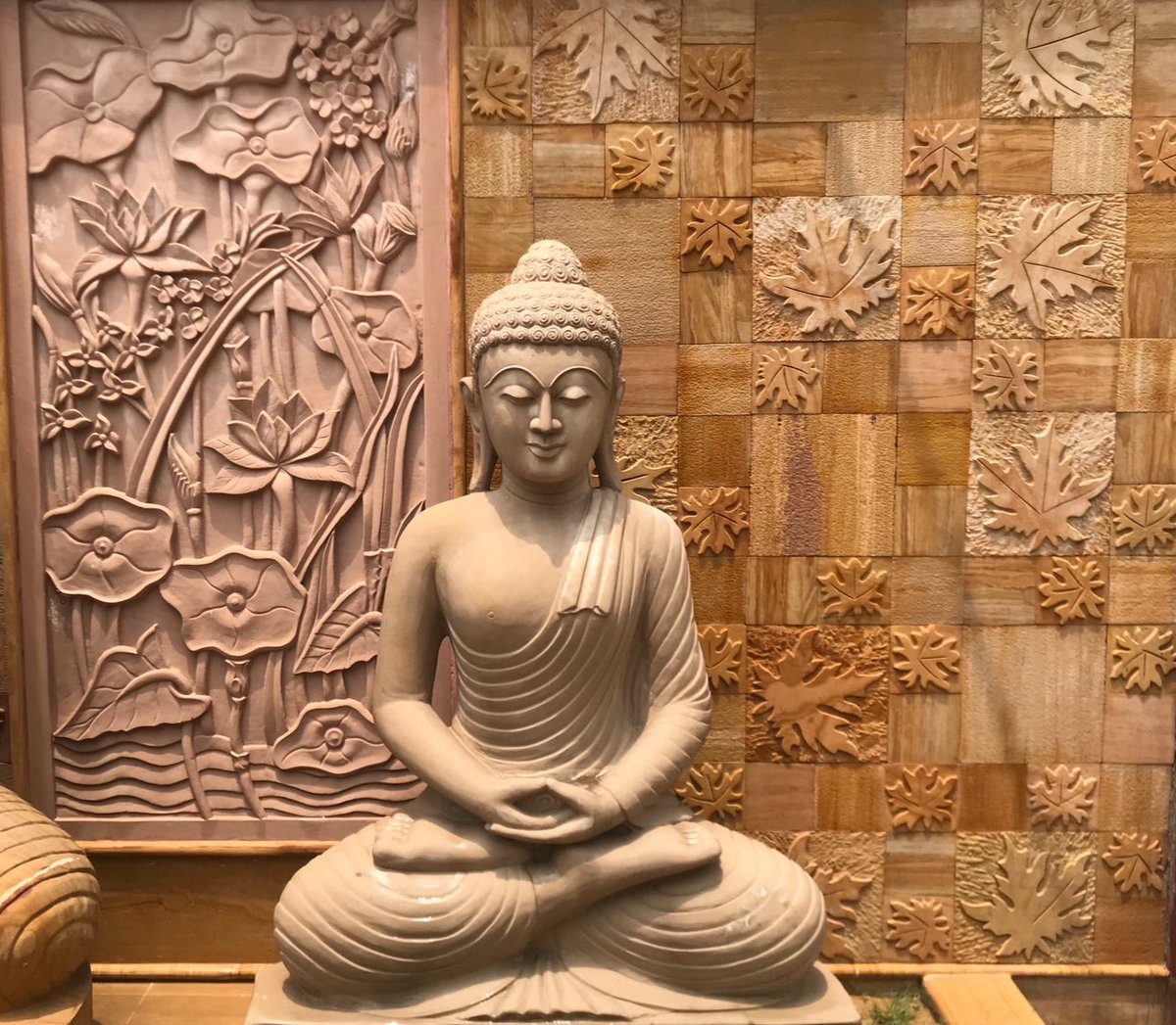 NavinHandicraft's tweet photo. Live size stone Budha ready stock😊                               #budha #stone #trending #viral #navinhandicraft #instagram #explore #instagood #love #reels #fashion #trend #india #instadaily #trendingreels #tiktok #style #follow #like #likeforlikes #trendingnow #reelsinstagram https://t.co/keGeNp8VdP