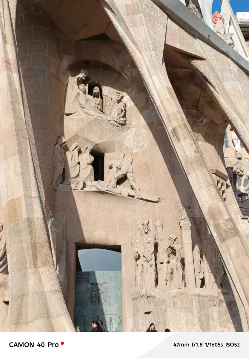 tecnomobileug's tweet photo. Straight from #MWC25!
Witness the power of the #CAMON40Series as it captures Barcelona in breathtaking detail.
#CAMON40Series #CreateTheAIFuture #MWC25 #TECNOAI #TECNO #TECNOMobile https://t.co/Fr4huveh92