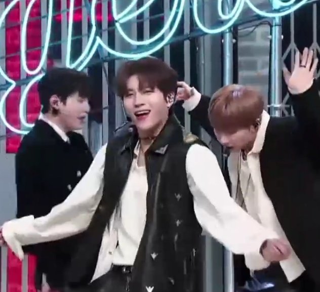 첫방 너무너무 멋졌엉🥹🩵
오빠 컴백 정말 축하해 ㅠㅠㅠ
오카에리 인피니트~~🫶🏻 <a href="/wowwh/">nam woo hyun</a>