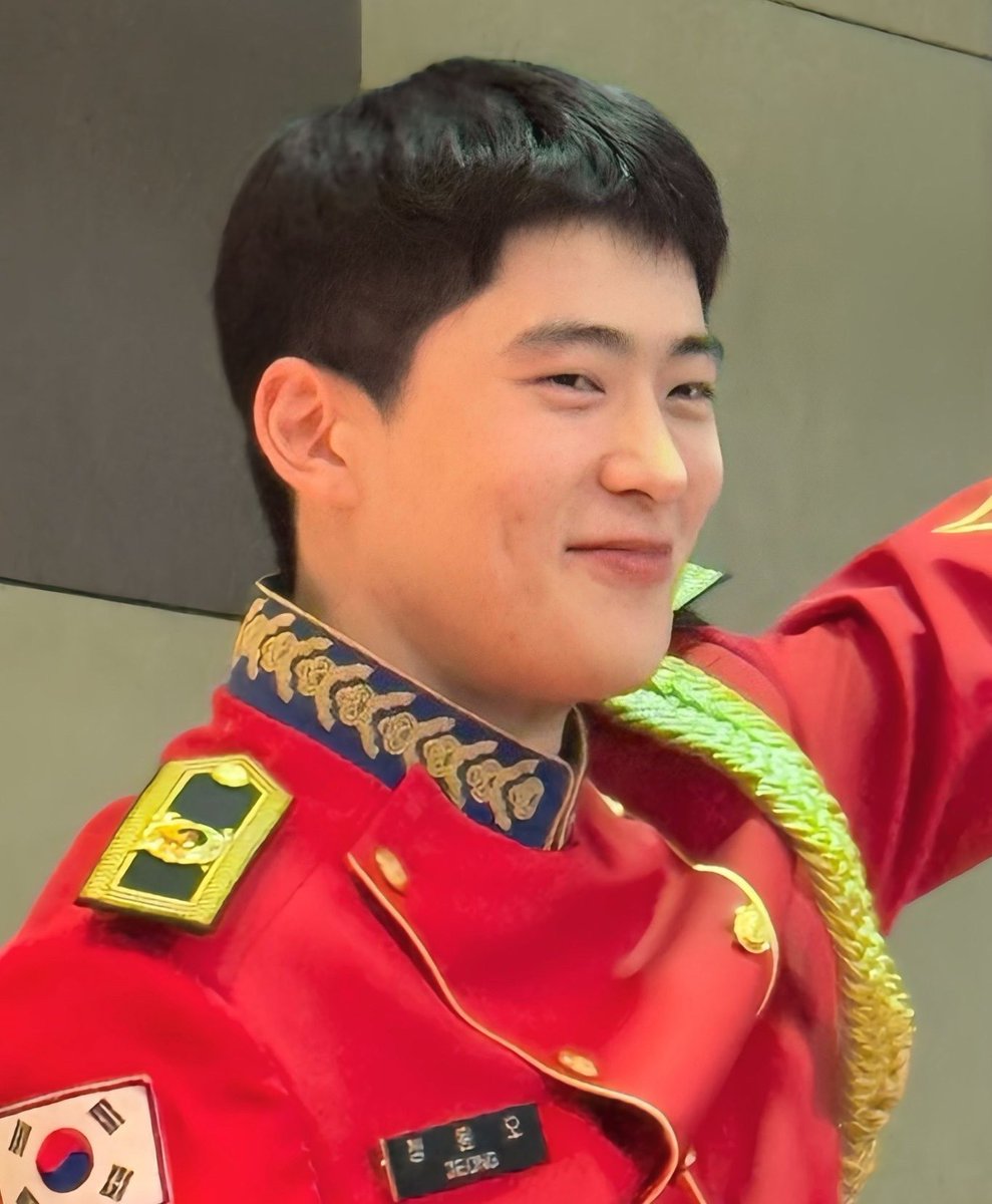 seeeesky's tweet photo. เป๊ะมาก5555555555555555555 https://t.co/jq4khVqMi6