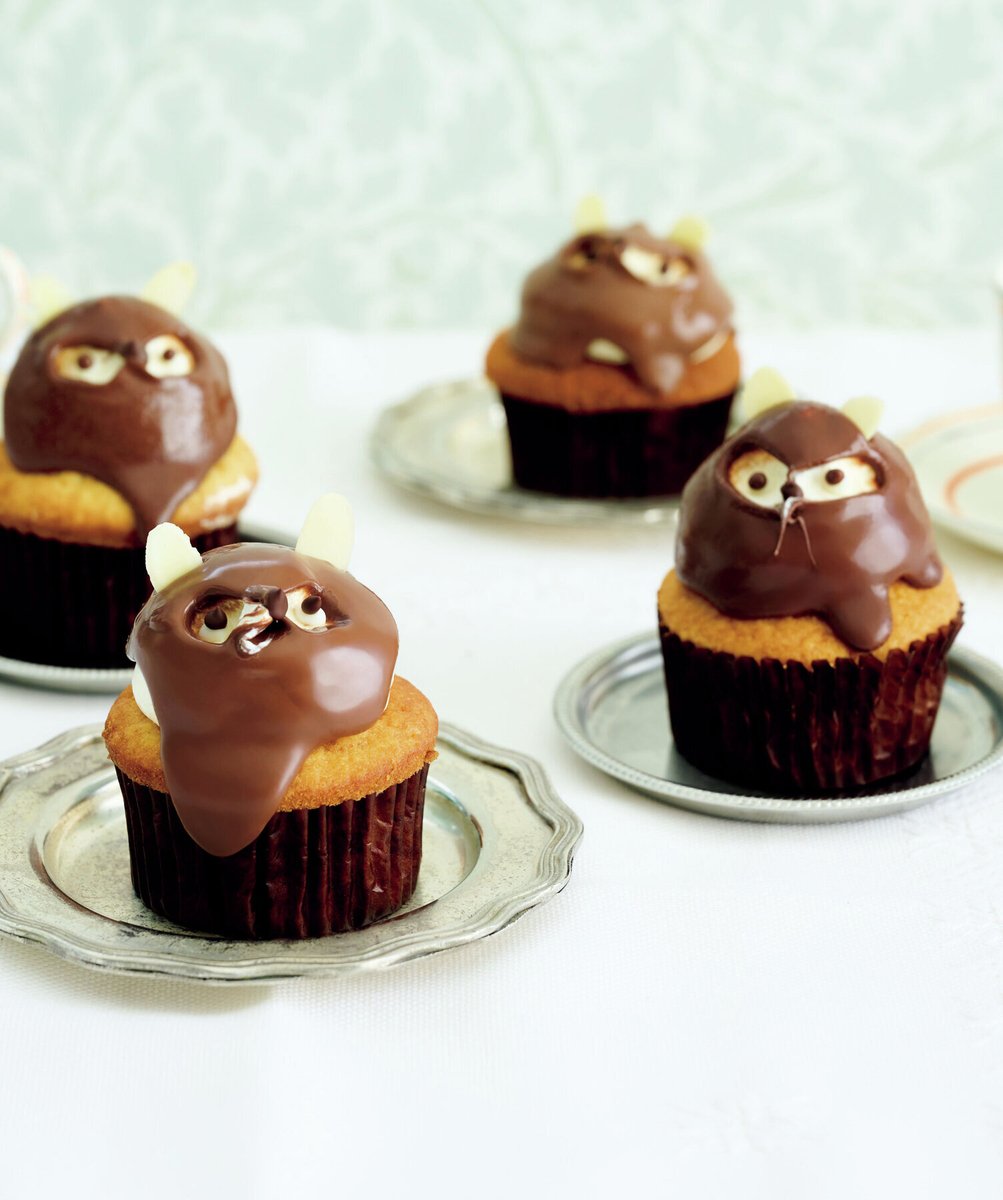 ブラウンバターフロスト付きメープルカップケーキ ☑️材料: カップケーキのために: 万能小麦粉 1/2カップ 1 1/2 teaspoons  baking powder 小さじ1/2 無塩バター1/2カップ、溶かした 1カップグラニュー糖 大きな卵1個 牛乳1/2カップ メープルシロップ1/4 カップ バニラ ..., image size:1003x1200