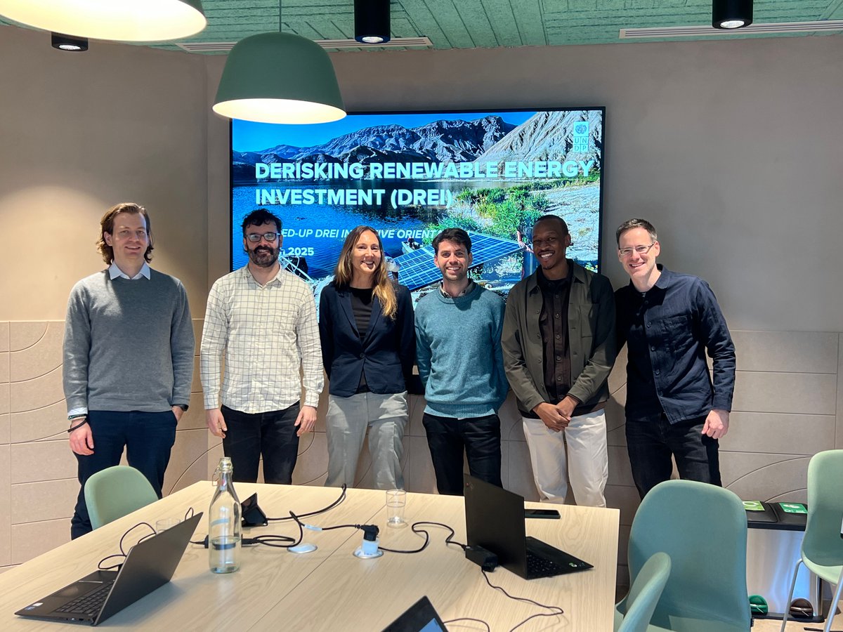 SEI Research (@seiresearch) on Twitter photo SEI's Daniel Duma & Max Bruder are working with <a href="/UNDPEnergyHub/">UNDP Sustainable Energy Hub</a> & <a href="/UNDPClimate/">UNDP Climate</a> on the next phase of <a href="/UNDP/">UN Development</a>'s Derisking Renewable Energy Investment DREI initiative.
#DREI connects investment risks, financing costs & public instruments to scale #renewables in developing countries. SEI's Daniel Duma & Max Bruder are working with <a href="/UNDPEnergyHub/">UNDP Sustainable Energy Hub</a> & <a href="/UNDPClimate/">UNDP Climate</a> on the next phase of <a href="/UNDP/">UN Development</a>'s Derisking Renewable Energy Investment DREI initiative.
#DREI connects investment risks, financing costs & public instruments to scale #renewables in developing countries.