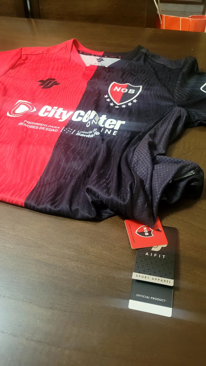 #Newells #sorteo #camiseta #oficial #leproso . 
¿Cómo participar? Muy fácilll👇🏻

•Seguime✅️.
•Dale ❤️ y Rt.

Se sortea el domingo 9/3