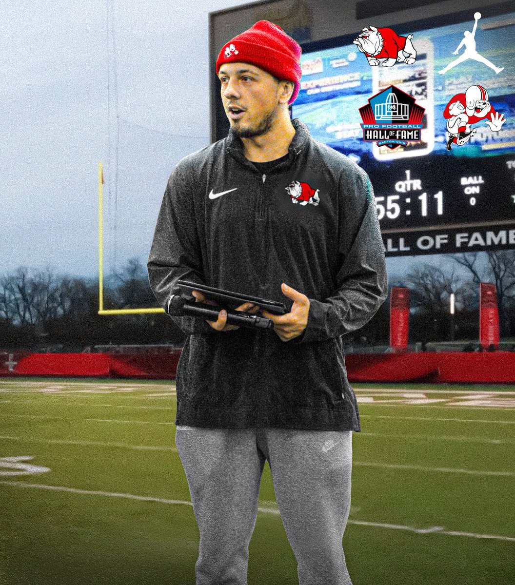 TheJoeEwell's tweet image. Extremely blessed, &amp;amp; excited to join the Canton McKinley football staff as WRs Coach. I’m excited to build a brand past JEA. Create an attitude that WRs play with, &amp;amp; there is no better place than where football started! Thank you @McKinleySports for the chance!
#FromTheGroundUp…