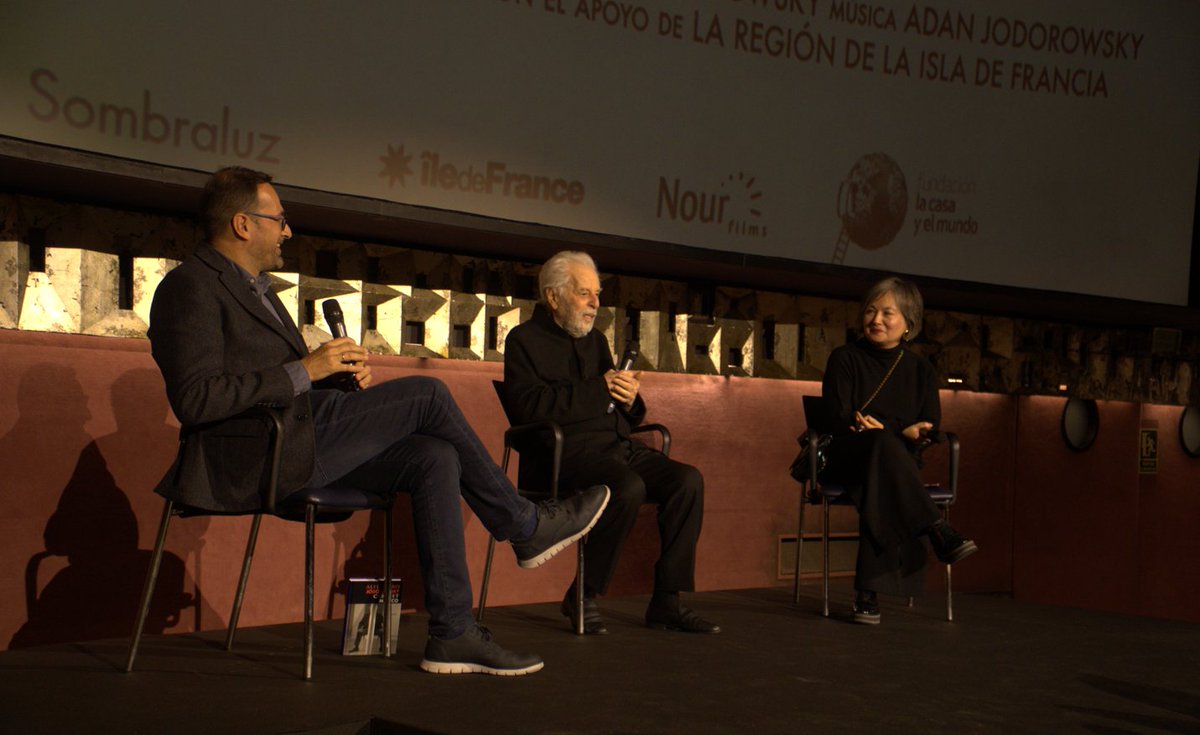 <a href="/PascaleMJodo/">Pascale Montandon-J.</a> Qué bien lo pasamos <a href="/PascaleMJodo/">Pascale Montandon-J.</a> <a href="/alejodorowsky/">Alejandro Jodorowsky</a>