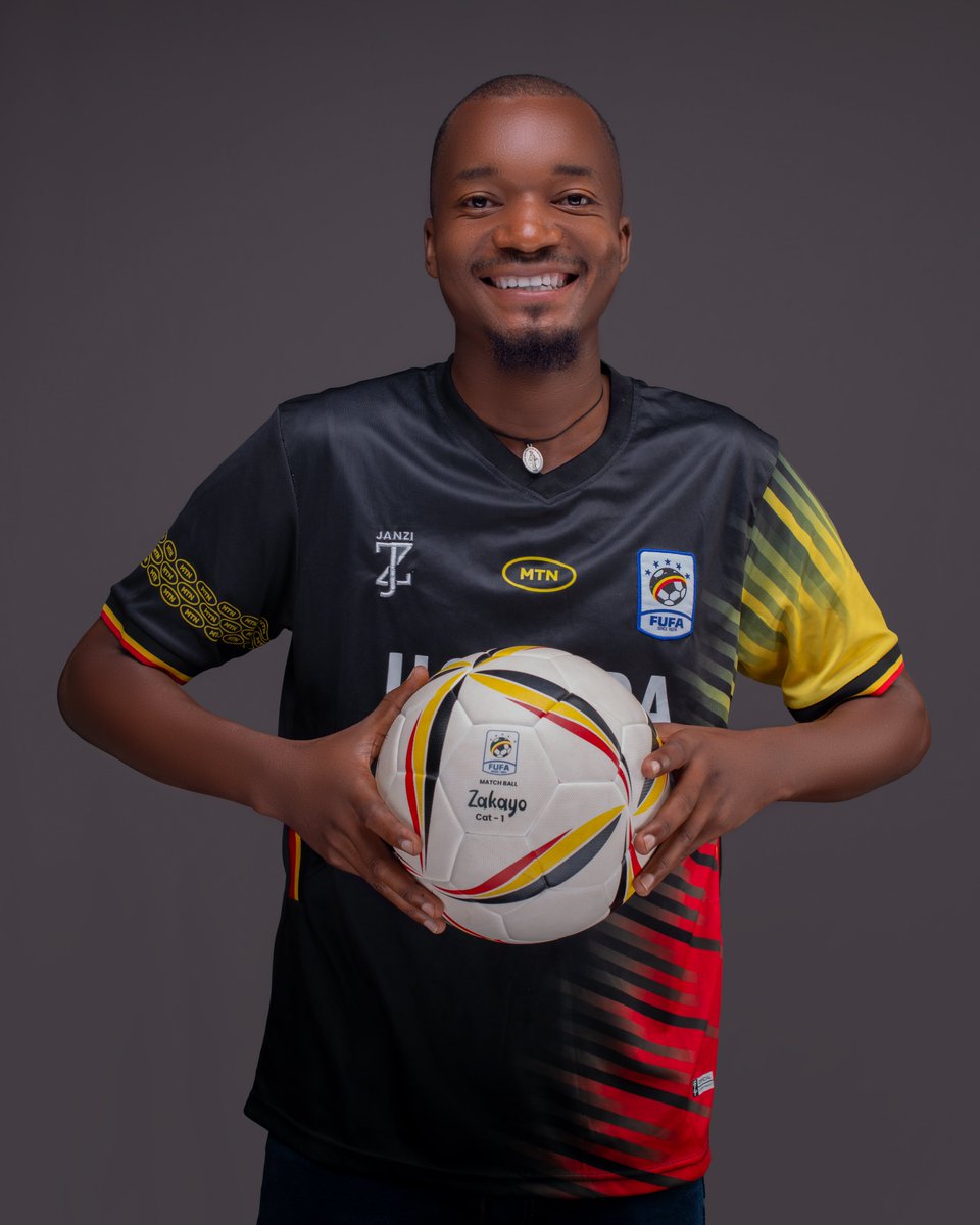 FUFARadio's tweet image. Match Day 19 is here! ⌛️

Sirens or fangs—who takes the win? 🚨🐍 Police FC battles Vipers at Kavumba, and @Novahsports got you covered with live commentary! 

Kickoff at 4 PM! ⚽🔥 Don’t miss.

#POLVIP | #StarTimesUPL | #CompetitionsDesk | #TheFootballRadio