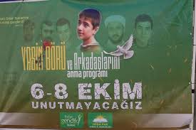 CHP lideri Özgür Özel ve avanelerinin diline doladığı bir olayı açıklığa kavuşturalım:

Bursa Büyükşehir Belediyesi'nin HÜDA PAR'ın kongresindeki yemek masraflarını karşıladığı KOCA bir YALAN!

Çünkü o tarihte HÜDA PAR'ın kongresi yok. 

Sayın Alinur Aktaş'ın da katıldığı Yasin