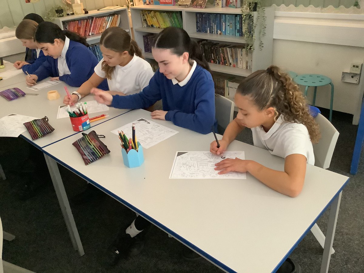 ReinwoodJuniors's tweet image. #RJS6G have enjoyed watching the #worldbookday2025 live listen whilst completing some activities all about reading 📚✏️ #RJSReading