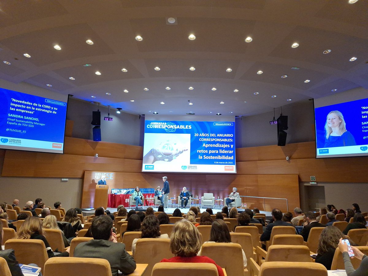 Celebrant els 20 anys que compartim amb #JAnuario2025BCN