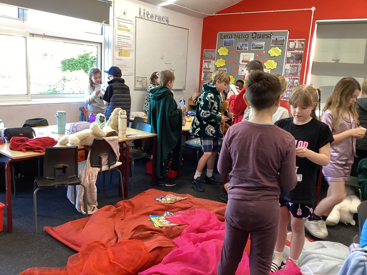 Beech Class have enjoyed #WorldBookDay so far with a quiz, top trumps character battle and some ”read the way you want <a href="/MrScottHead/">Mr Scott</a> <a href="/CottinghamCofE/">Cottingham CofE</a> <a href="/mrsndelo/">Nicola Delo</a>