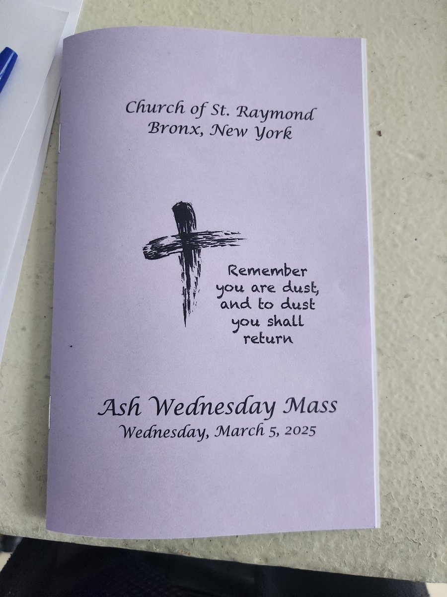StRayElementary's tweet image. Yesterday, we celebrated Ash Wednesday and the beginning of the season of Lent.  Fr. Cruz spoke to the community about three key principles of Lent: Prayer, Fasting, and Almsgiving. As we journey through this sacred season, let us remember to embrace all three. 
@ArchNY_Schools