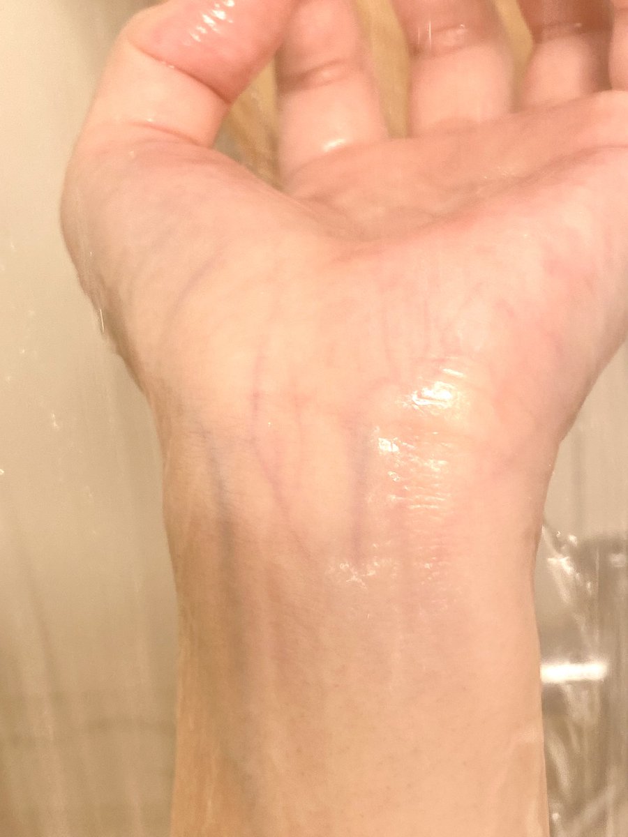 塑料膜 (@msheiiyr) on Twitter photo 